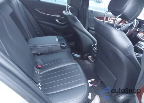 2017 Mercedes-Benz E 300 из США, поврежденный, VIN WDDZF4JB4HA079309